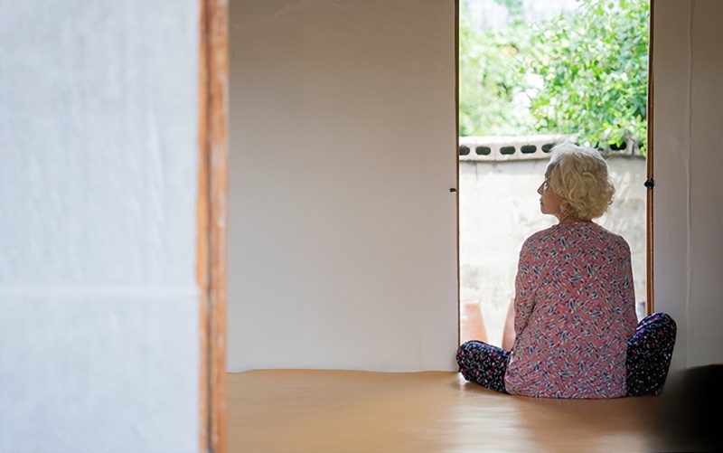 Cho con gái vay 5 tỷ đồng mua nhà, hàng tháng con đều trả đúng hạn: Vừa thấy 1 tờ giấy trong thùng rác, tôi muốn đòi tiền ngay