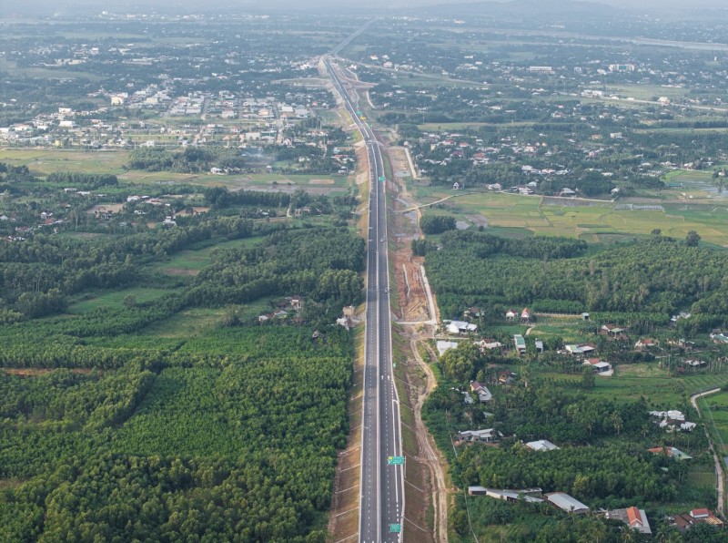 Chính thức thông xe cao tốc Quảng Ngãi - Hoài Nhơn hôm nay