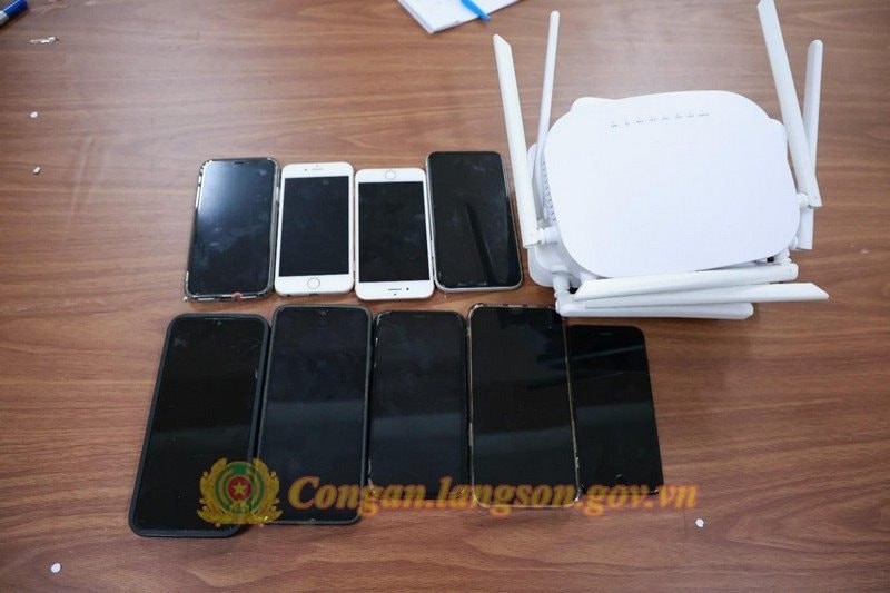 Phát hiện 8 người vay 600.000.000 đồng với lãi suất lên đến 365%/năm của thanh niên SN 2000, công an tức tốc vào cuộc điều tra