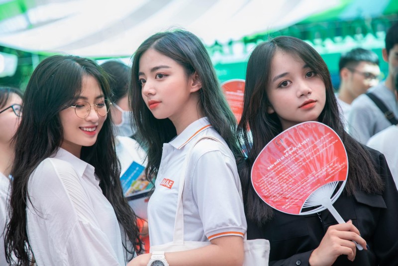 Ngôn ngữ nằm trong top khó nhất thế giới nhưng lại rất phổ biến ở Việt Nam, cơ hội việc làm rộng mở, mức lương lên tới 60 triệu đồng