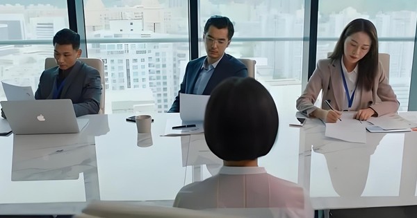 Nhà tuyển dụng: "6 người đi công tác nhưng xe chỉ có 5 chỗ thì sao?" - Câu trả lời "khác người" giúp nữ ứng viên thắng đậm