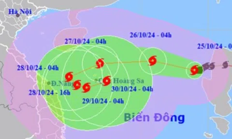 Bão Trami sắp đạt cấp cực đại, liên tục đổi hướng