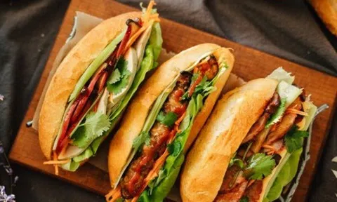 Bánh mì “ngon, bổ, rẻ” nhưng ăn kiểu này chẳng khác gì tự “rước họa vào thân”