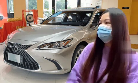 Người phụ nữ bỏ 1,4 tỷ mua xe Lexus, vừa về nhà đã không khởi động được, đại lý không chịu bồi thường còn đòi tháo hết ra kiểm tra: Do cô đã nhầm