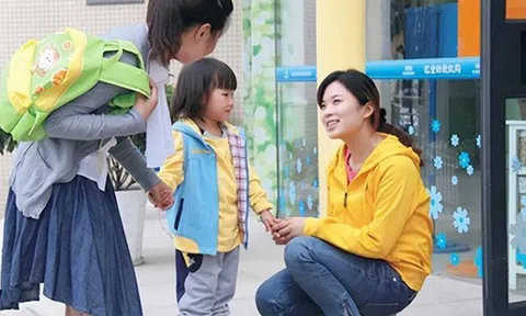 Phạm 4 sai lầm này khi đón con, cha mẹ tự biến mình thành "nỗi ám ảnh" của nhà trường