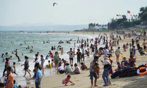 Ngành du lịch Bình Thuận “bứt tốc” mùa lễ, hướng đến phát triển bền vững