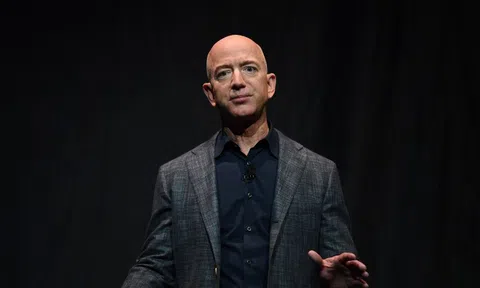 Jeff Bezos định bán cổ phiếu Amazon