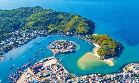 Sau sáp nhập, tỉnh này có thể có 2 sân bay trên đảo và vùng núi
