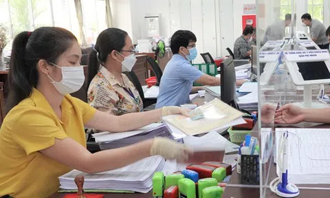 Loại bỏ công chức yếu kém, xóa tư duy 'biên chế suốt đời'