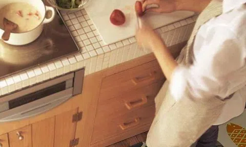 4 đồ dùng nhà bếp chính thức vào "danh sách đen", kiểm tra ngay nếu không muốn cả nhà "ôm bệnh"