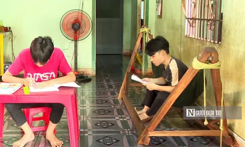 Cậu học trò nhặt ve chai, ôm giấc mơ làm kỹ sư từ căn nhà nhỏ