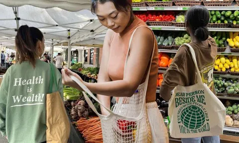 Học mẹ cách chia tiền chợ theo công thức 60–30–10, từ ngày áp dụng, tôi không còn lo thừa món hay hết tiền giữa tháng