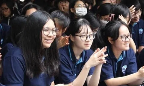 Tỷ lệ 'chọi' vào trường THPT chuyên Ngoại ngữ giảm