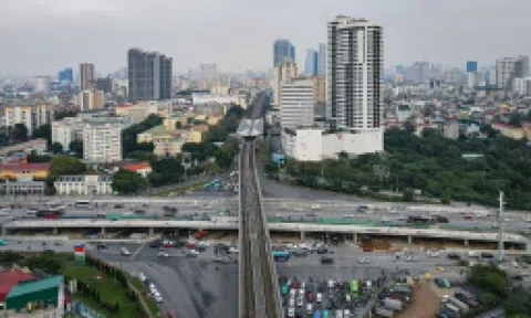 Khu đất 3 mặt tiền ở ngã tư Mai Dịch đổi chủ