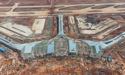 Kiểm tra dự án sân bay Long Thành, Bộ trưởng Xây dựng chỉ đạo "nóng"