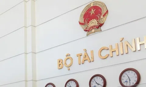 Bộ Tài chính có hơn 10.400 người nghỉ hưu trước tuổi