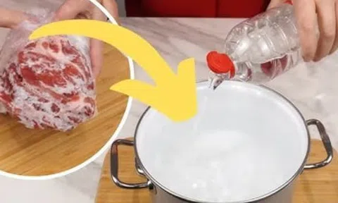 Cách rã đông thịt bằng giấm nhanh chóng và an toàn