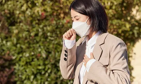Virus gây Covid-19 liên tục biến đổi, sốt và đau họng không còn là dấu hiệu chính!