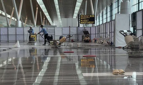 Thông tin mới về nhà ga T3 Tân Sơn Nhất bị dột trong trận mưa ngày 24-5
