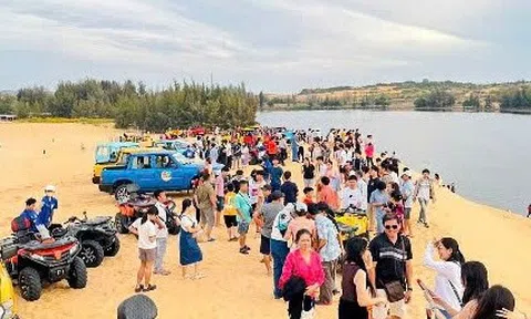 Danh tính nạn nhân trong vụ xe địa hình chở khách rơi xuống hồ Khu du lịch Bàu Trắng