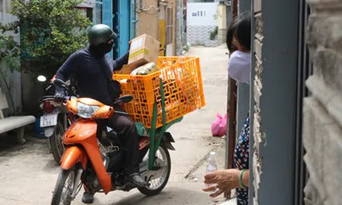 Tại sao shipper lừa đảo đọc được đúng tên, địa chỉ, món hàng mà bạn đang mua: Công an Hà Nội ra cảnh báo