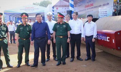 Khởi công dự án mở rộng cao tốc La Sơn – Hòa Liên, tổng vốn đầu tư hơn 3.000 tỉ đồng