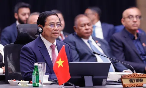 Thủ tướng đề xuất ASEAN đa dạng hóa thị trường và chuỗi cung ứng