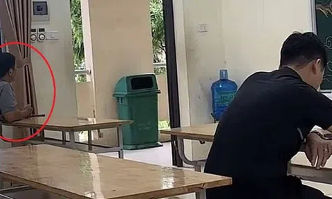 Có một kiểu đi họp phụ huynh rất tịnh tâm, cho đến khi nhận bảng điểm: Khoảnh khắc "buông bỏ" khiến ai cũng đồng cảm