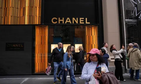 Chanel hoạt động như một công ty 'bất động sản ngầm'