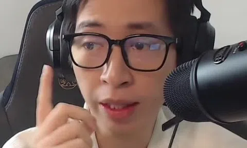 VirusS bất ngờ nhắc đến “người cũ” ngay trên livestream
