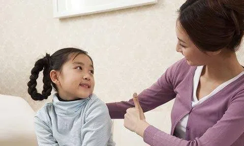 3 kiểu khen dễ khiến trẻ "sống ảo" suốt đời, cha mẹ hết sức lưu tâm