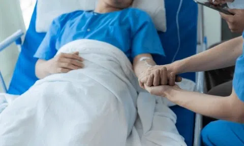 Mua bảo hiểm thương tật do tai nạn, 1 năm sau người đàn ông qua đời vì nhồi máu cơ tim nhưng bị từ chối bồi thường 360 triệu đồng vì “không đáp ứng điều kiện tử vong đột ngột"