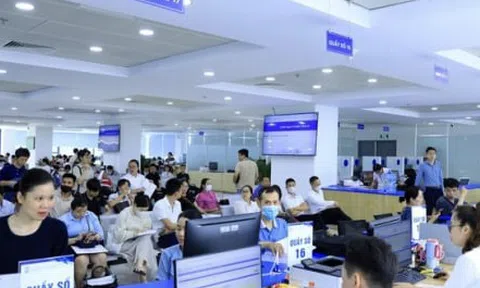 Hà Nội chi gần 47 tỷ đồng trả chế độ cho 40 cán bộ nghỉ việc khi tinh gọn bộ máy