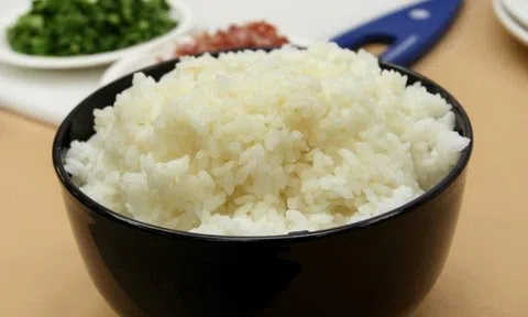 Bác sĩ "thích ăn cơm" giảm được 12kg, đỡ cả bệnh gút: 4 cách ăn để không bị béo trở lại được tiết lộ