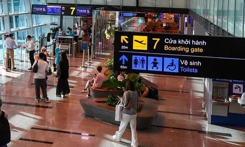 Nhiều chuyến bay đi và đến Đà Nẵng bị hủy, hoãn do ảnh hưởng bão Wutip