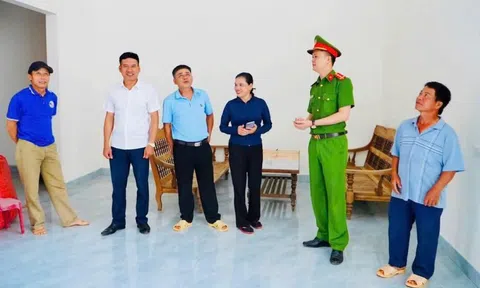 Nghệ An: Công an xã kêu gọi làm nhà cho gia đình đặc biệt khó khăn