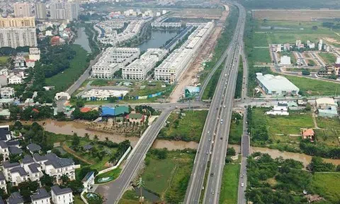 PHÂN CẤP, PHÂN QUYỀN: Một bước ngoặt kiến tạo trong quản trị quốc gia