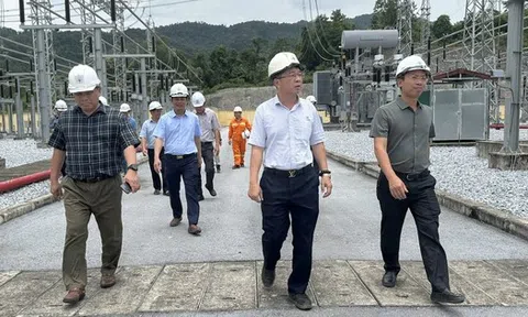Cụm dự án đường dây phục vụ nhập khẩu điện từ nước láng giềng về Việt Nam hiện ra sao?