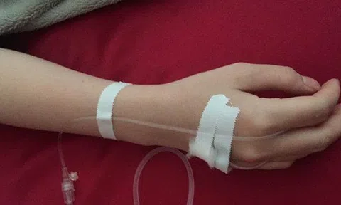 Ăn hơn 100 quả vải, người phụ nữ phải nhập viện cấp cứu