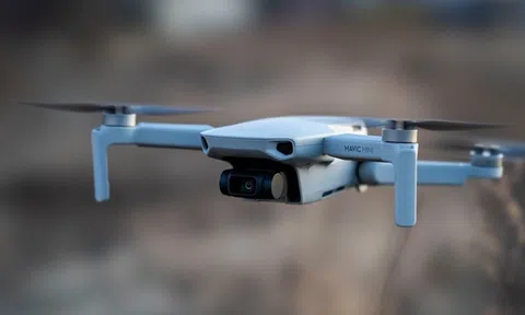 Sân bay Thọ Xuân tạm dừng hoạt động do sự cố flycam