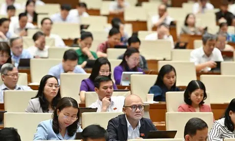 Ai được quyết định chủ trương đầu tư cảng hàng không, sân bay?