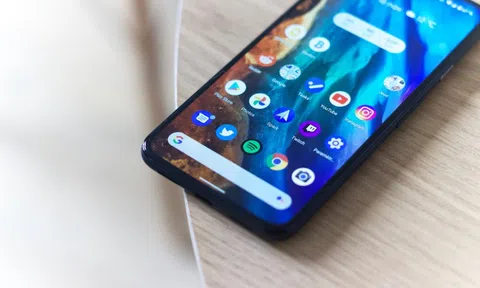 Công an cảnh báo người dân tuyệt đối không cài ứng dụng "Dịch vụ công”, ai đã tải về phải gỡ ngay!
