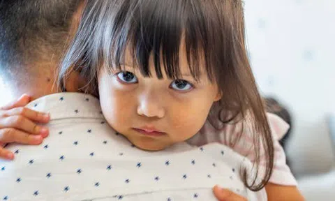 Không hề mê tín: Đây là 4 dấu hiệu cho thấy một gia đình đang đi đến bờ vực ĐỔ VỠ, bạn có không?