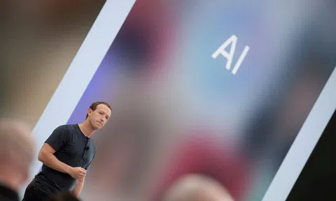 Mark Zuckerberg đang đốt tiền đi 'săn đầu người'