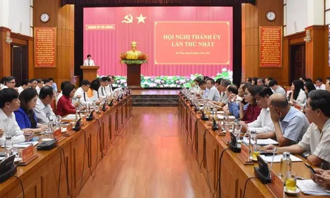 Thành ủy Đà Nẵng công bố các quyết định quan trọng
