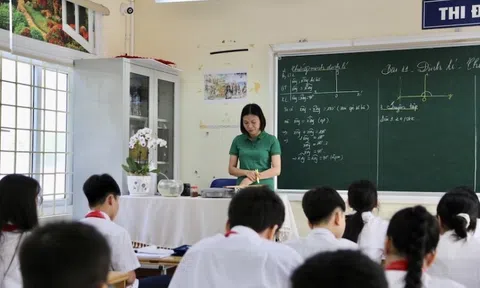 Quy định mới nhất về tiền lương của giáo viên áp dụng ngay trong năm sau