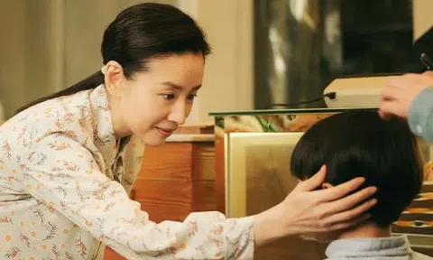 Thạc sĩ bỏ việc văn phòng đi làm "bảo mẫu nhà giàu", lương tới 1,3 tỷ đồng/năm: Giống như người nhà, nhưng mãi mãi là người ngoài