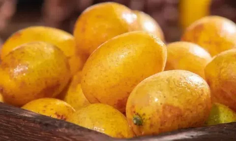 3 loại quả của tháng 7 ngon ngọt, mọng nước lại "bổ như sâm", chợ Việt bán vừa nhiều vừa rẻ