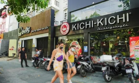 Chủ chuỗi Gogi, Manwah mua lại cổ phiếu từ nhân sự cũ với giá 'bèo'