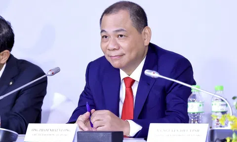Ông Phạm Nhật Vượng 'kiếm' 1 tỷ USD ngày VN30 vượt đỉnh lịch sử